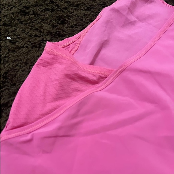 Lululemon tank - Picture 3 of 3